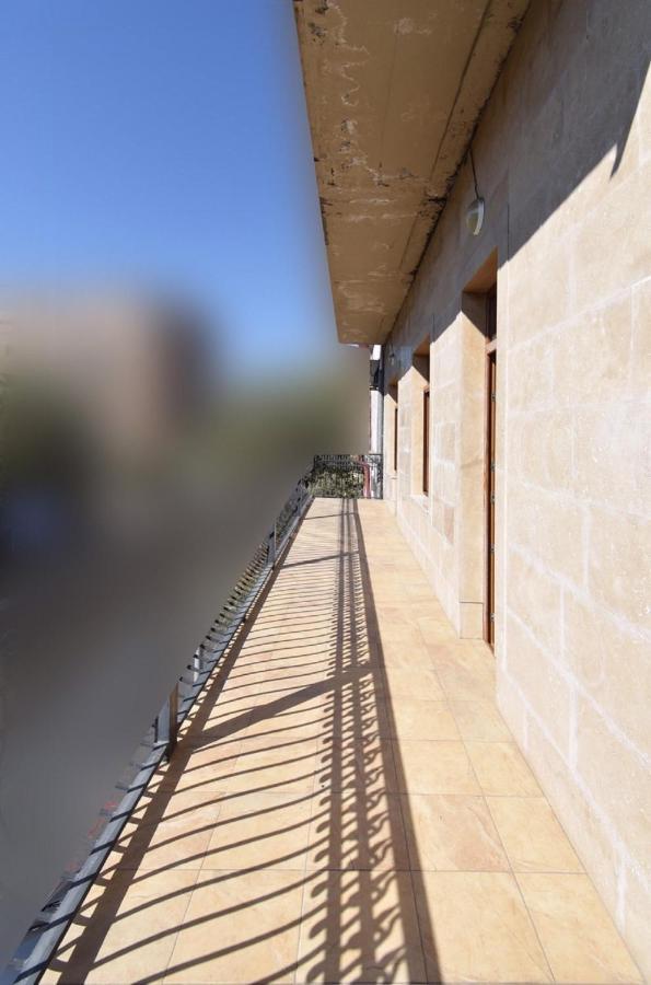 Tumanyan Street 3 Bedroom Deluxe Apartment With Large Balcony Tm662 يريفان المظهر الخارجي الصورة